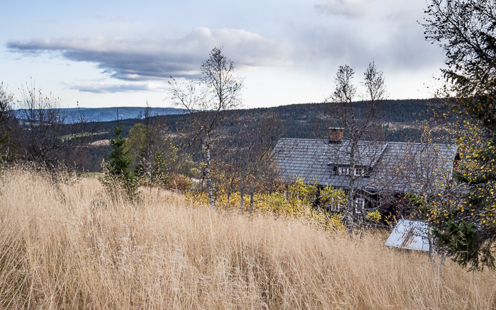 Slåseter med utsikt mot Østre Gausdal